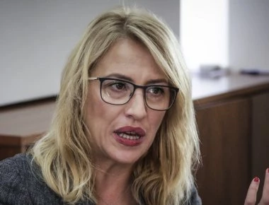 Ρ.Δούρου: «Οι δήμοι υπεύθυνοι για τα αυθαίρετα»